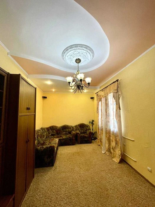 Корея. Продаж. Частина будинку затишний район 2 пов. 4 кімн