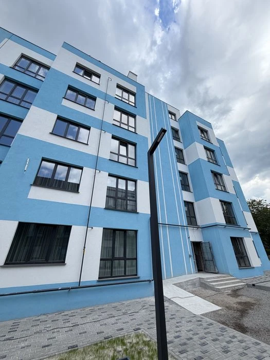 Продаж 1-кімнатної квартири з ремонтом .Автономне газове опа