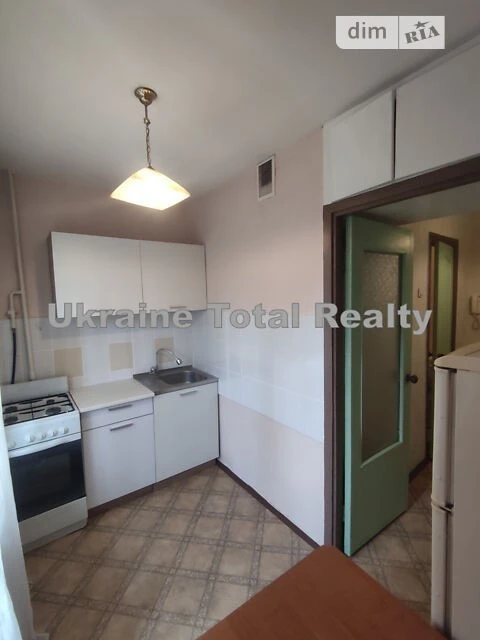 CENTER! 1 bedroom apartment near the University/Ukrainian Square