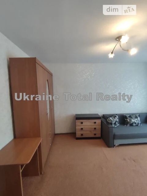 CENTER! 1 bedroom apartment near the University/Ukrainian Square