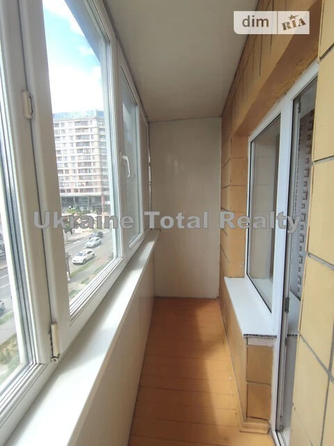 CENTER! 1 bedroom apartment near the University/Ukrainian Square