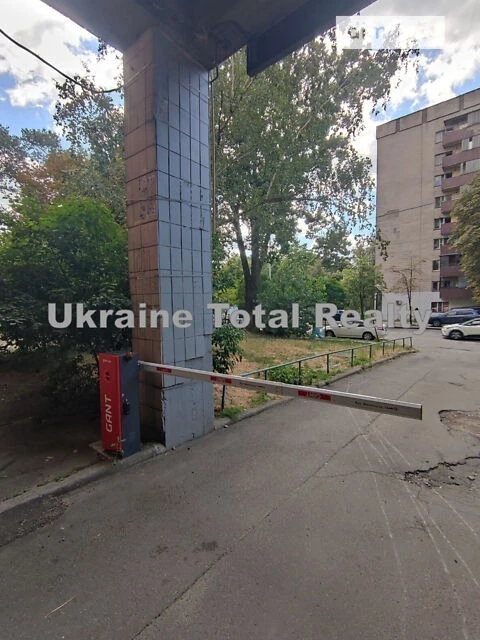 CENTER! 1 bedroom apartment near the University/Ukrainian Square