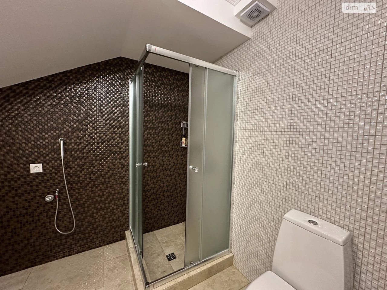 Long-term Rental House Primorsky