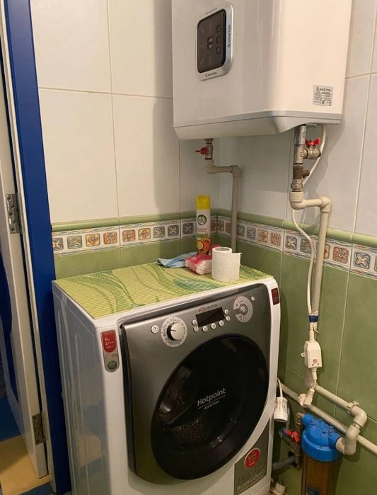 Продаётся 3 ком квартира Правый берег