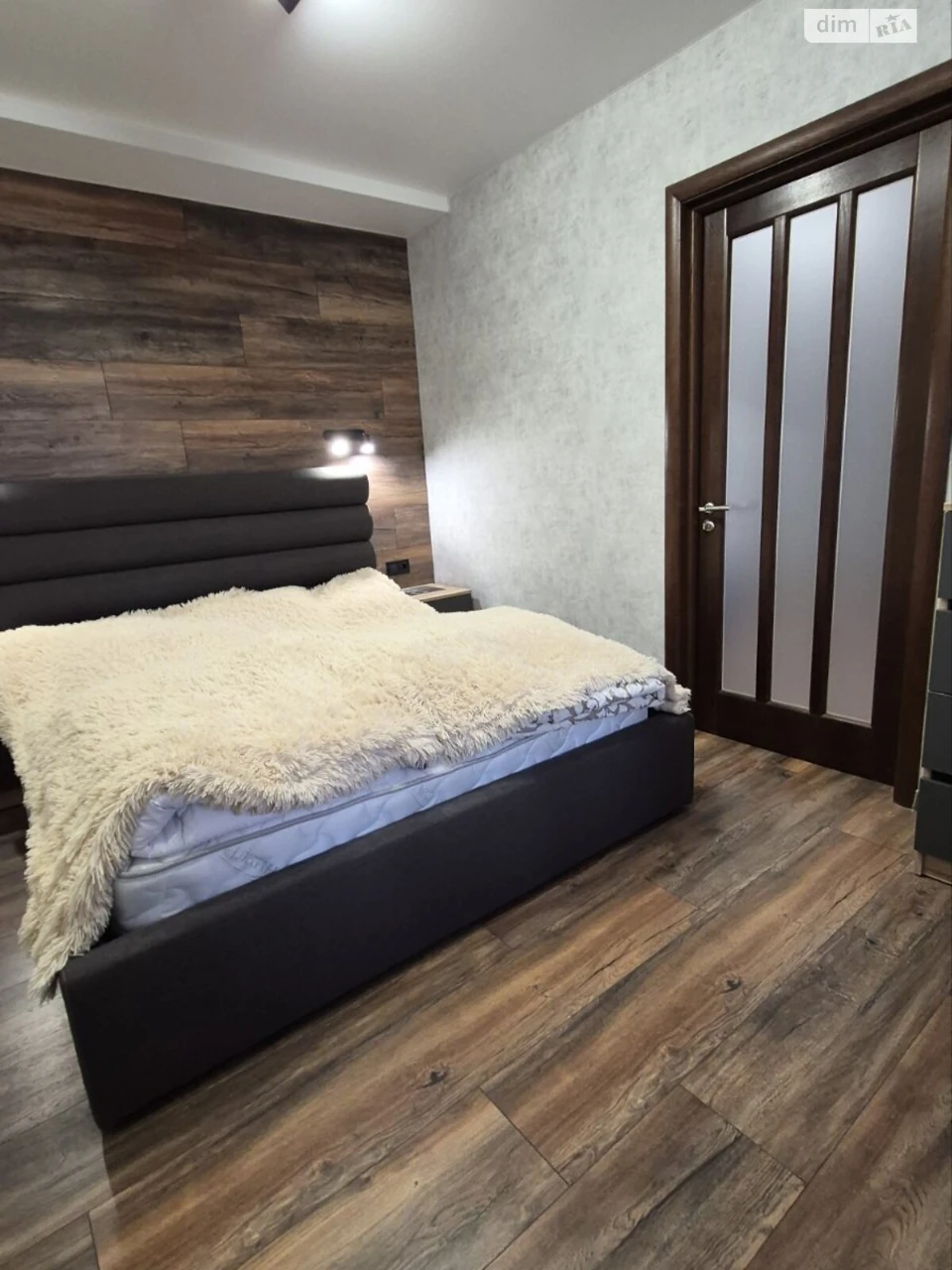 Продажа квартиры Тополь-3.