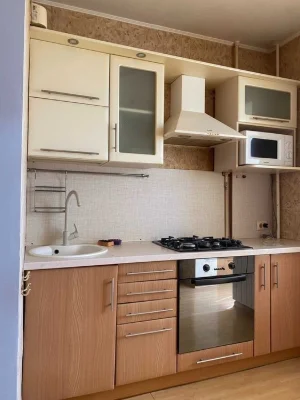 One-room apartment 37 sq. m., Chervonoi Kalyna Ave. 24 B., 2/9 floor.