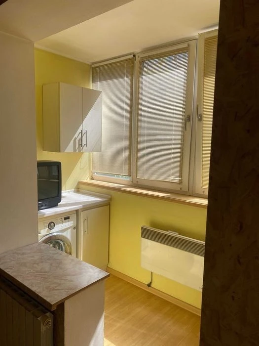 One-room apartment 37 sq. m., Chervonoi Kalyna Ave. 24 B., 2/9 floor.