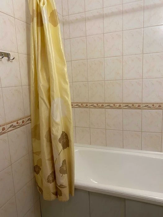 One-room apartment 37 sq. m., Chervonoi Kalyna Ave. 24 B., 2/9 floor.