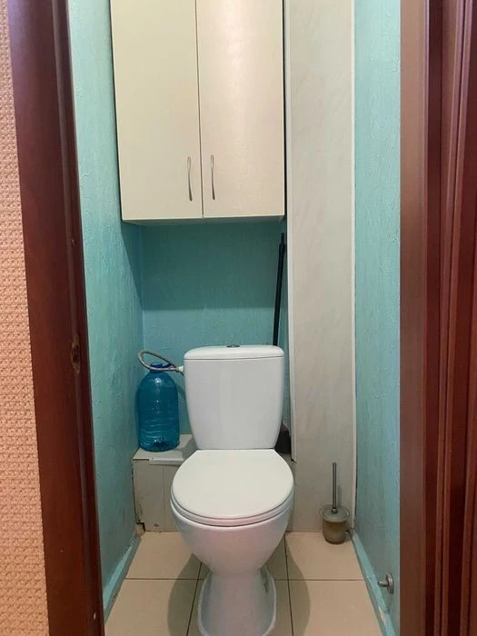 One-room apartment 37 sq. m., Chervonoi Kalyna Ave. 24 B., 2/9 floor.