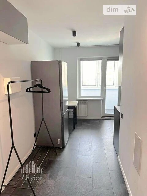 Продажа 1к квартиры 41 кв. м по ул. Александры Экстер 16В •