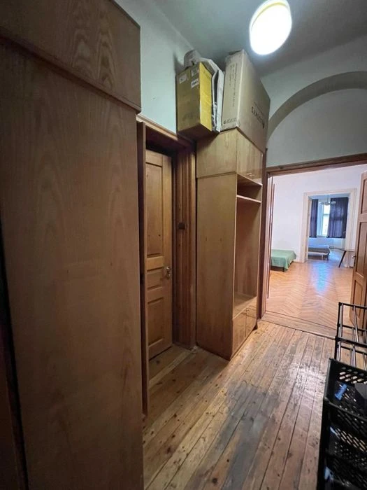 Продажа 2-кварт 58.40 м² 2/2ц ул Пекарская 110000$