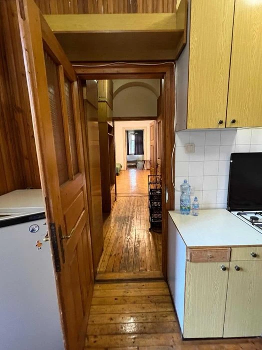 Продажа 2-кварт 58.40 м² 2/2ц ул Пекарская 110000$