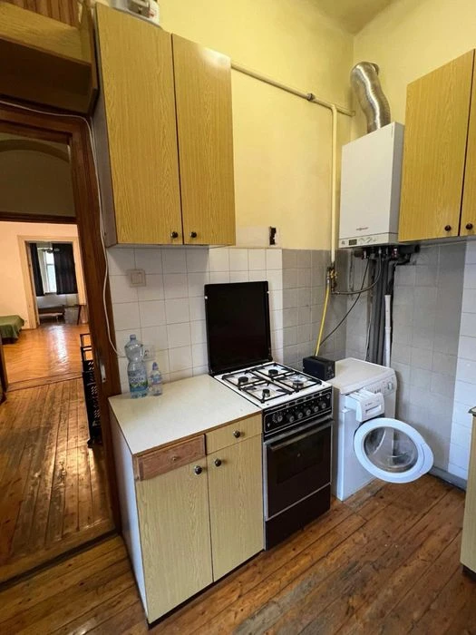 Продажа 2-кварт 58.40 м² 2/2ц ул Пекарская 110000$