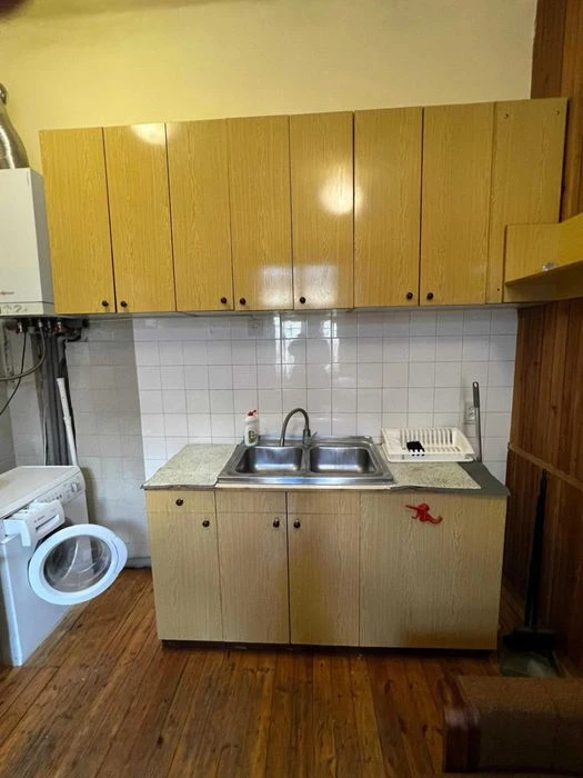 Продажа 2-кварт 58.40 м² 2/2ц ул Пекарская 110000$