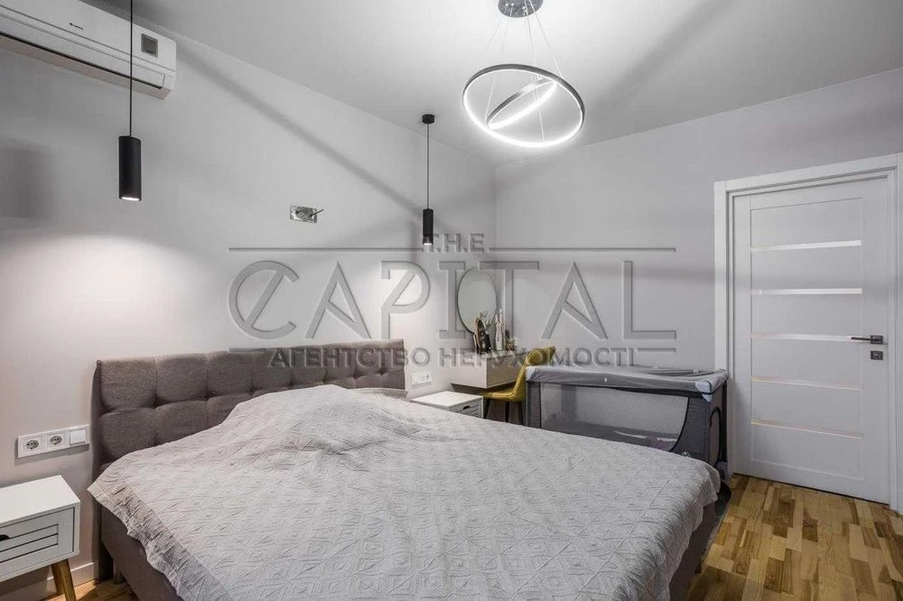 Apartment for sale, residential complex L-quarter, Solomensky district