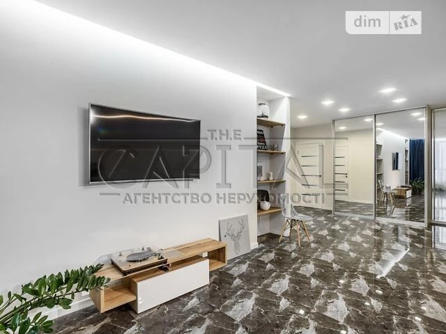 Apartment for sale, residential complex L-quarter, Solomensky district