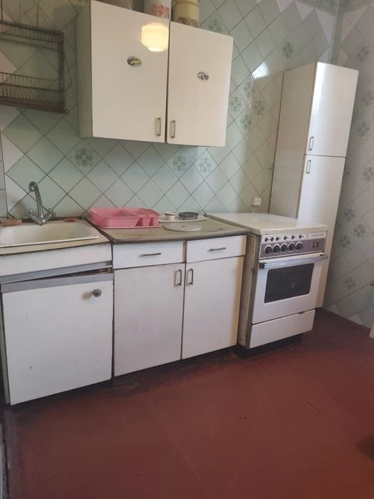For sale 3-room apartment in Pavlovo Pole