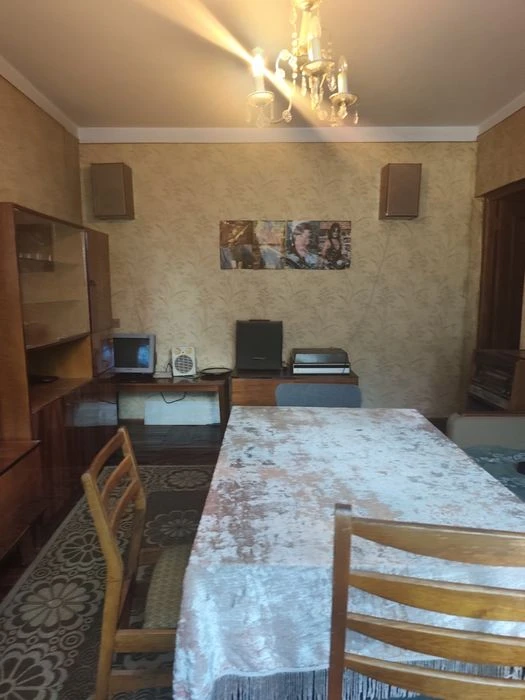 For sale 3-room apartment in Pavlovo Pole