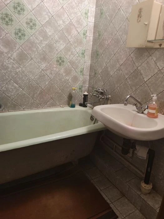 For sale 3-room apartment in Pavlovo Pole