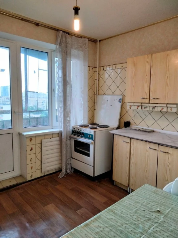 3-room apartment for sale 67 m², Mykola Kibalchych St., 1