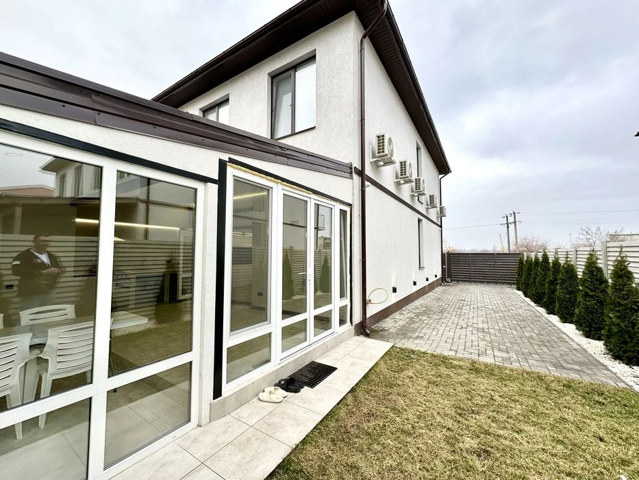 Sauvignon. New duplex house 125 sq.m. Repair. Furniture. Super ts