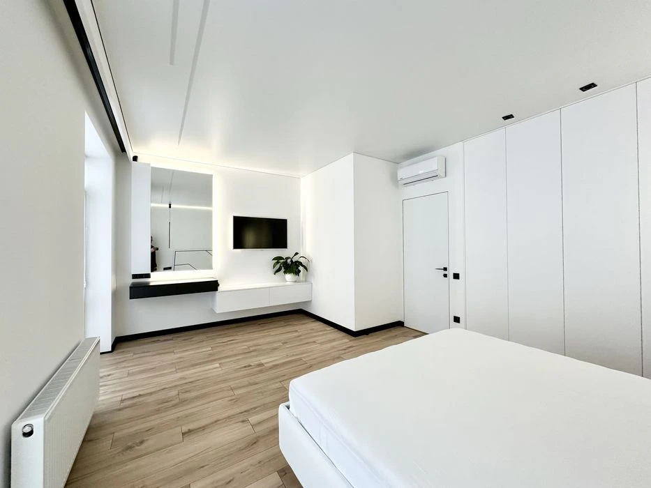 Sauvignon. New duplex house 125 sq.m. Repair. Furniture. Super ts