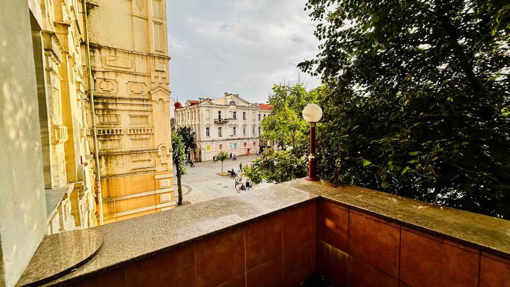 Продаж. 2-кімнатна квартира з панорамним видом на Європейськ