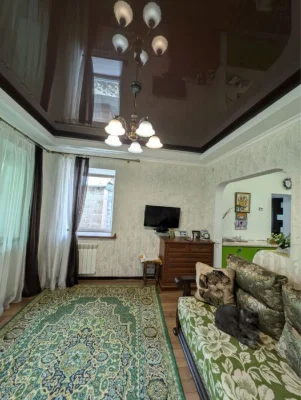 Sale of a cozy house with renovation