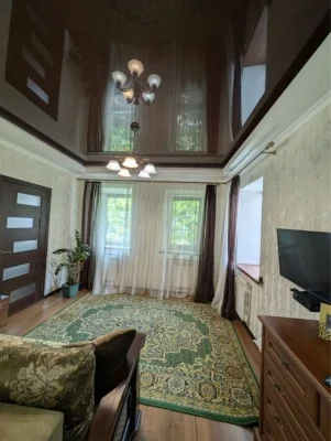 Sale of a cozy house with renovation