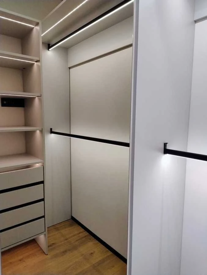 2-room apartment for sale 61 m², Oleksandra Olesia St., 5