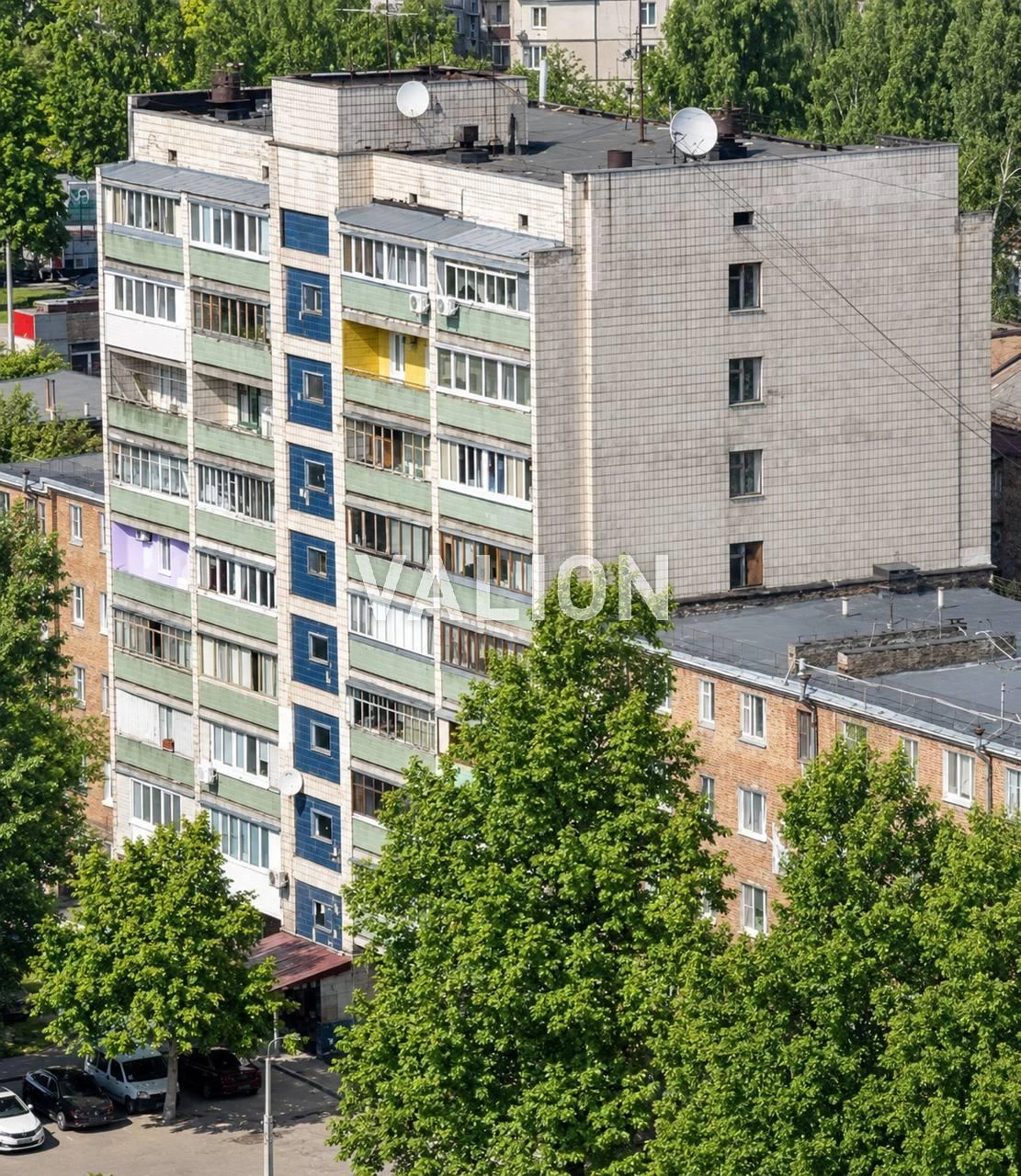 No. 1k apartment for sale near the metro station Dorohozhychi Shevchenkivskyi