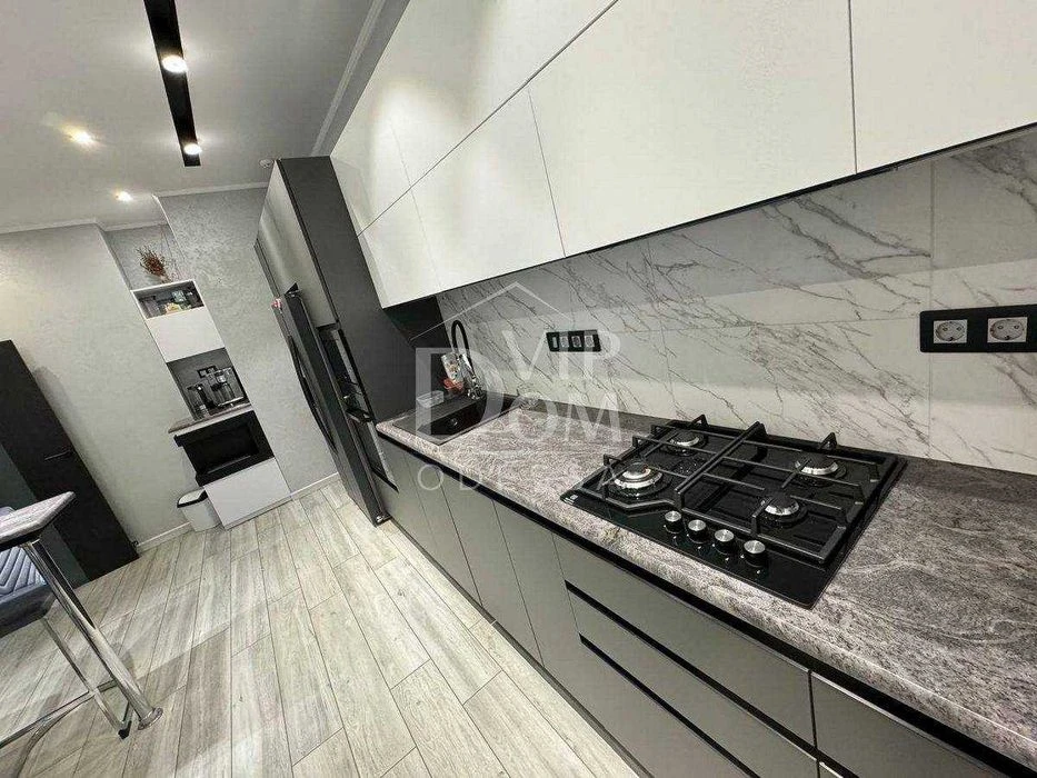 Продам 2 комнатную квартиру в ЖК 28 Жемчужина! Паркинг