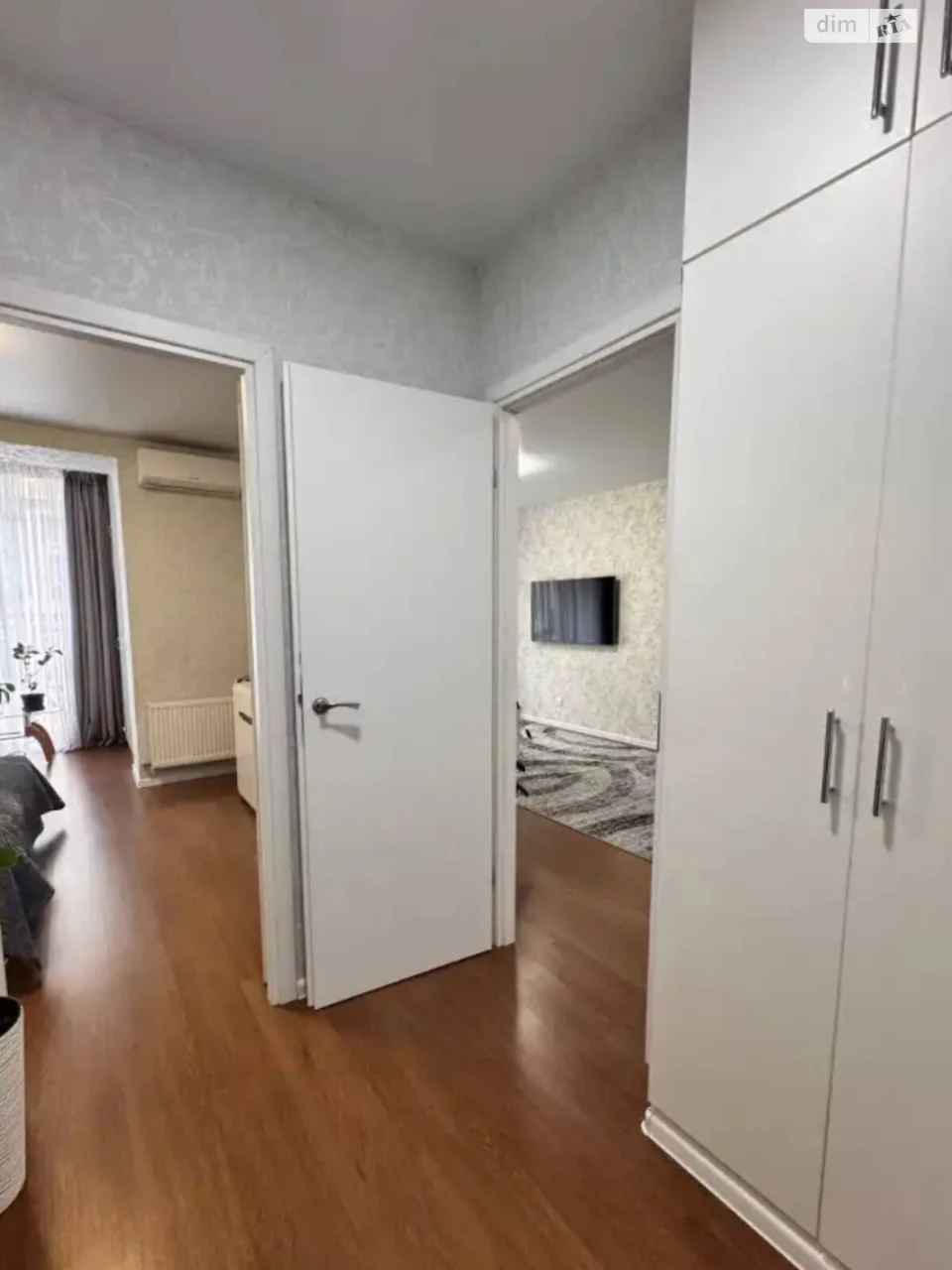 Продажа квартир в Мандрыковке.