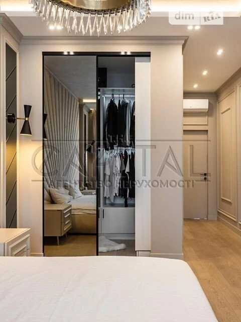 Sale of 3-room apartment 120 sq. m on Degtyarna Street 18 • ID 347180