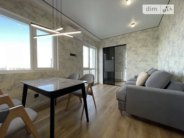 Sale of 1-room apartment 43 sq. m on Mykhaylo Maksimovicha street • ID