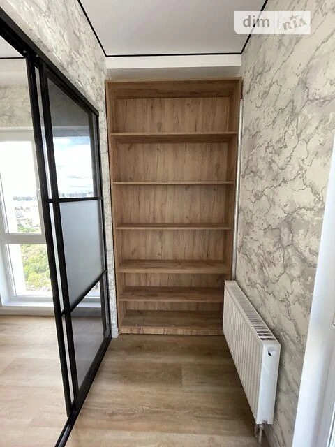Sale of 1-room apartment 43 sq. m on Mykhaylo Maksimovicha street • ID
