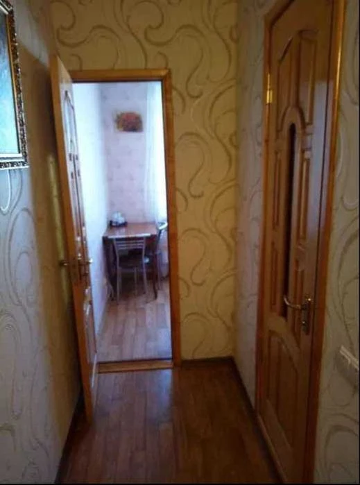Selling a 1-room apartment 33m, 9/12, in good condition, near the metro station