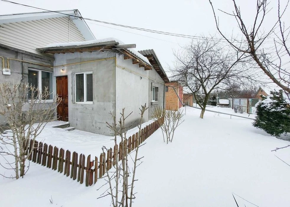 Продаж частини будинку на Кореї