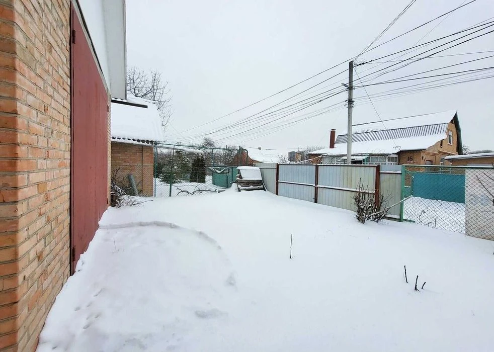 Продаж частини будинку на Кореї