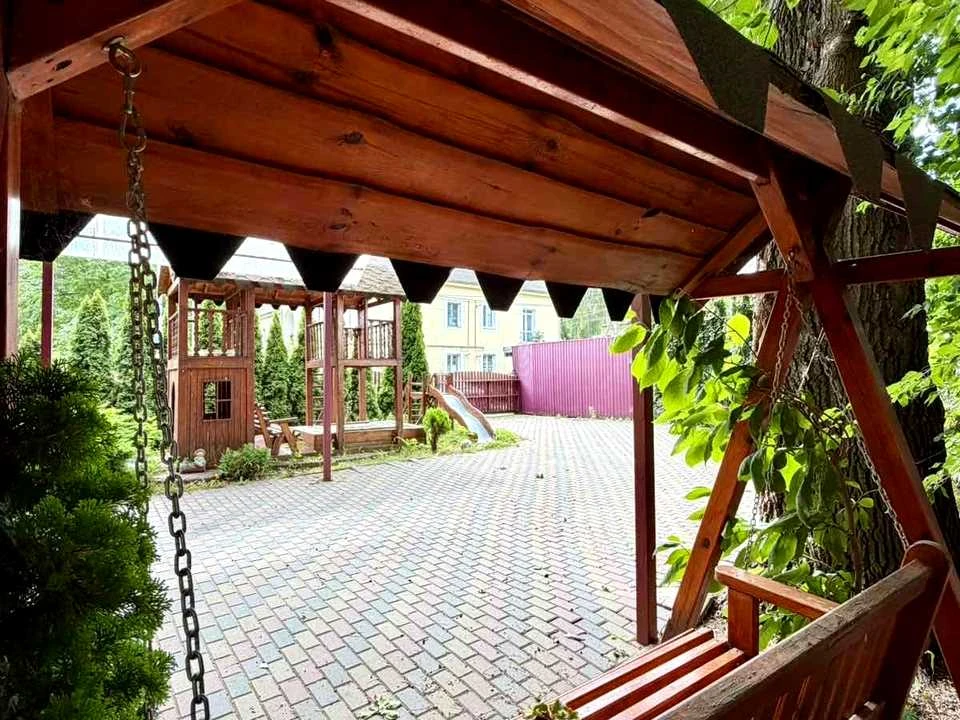 Квартира. Рівне, Любомира Гузара вул.