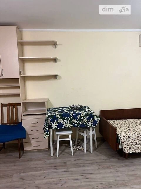 Room for sale 28 sq. m. on Petra Vershyhory St. 7 • ID 33843