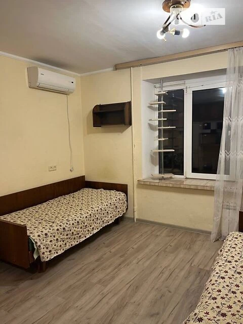 Room for sale 28 sq. m. on Petra Vershyhory St. 7 • ID 33843