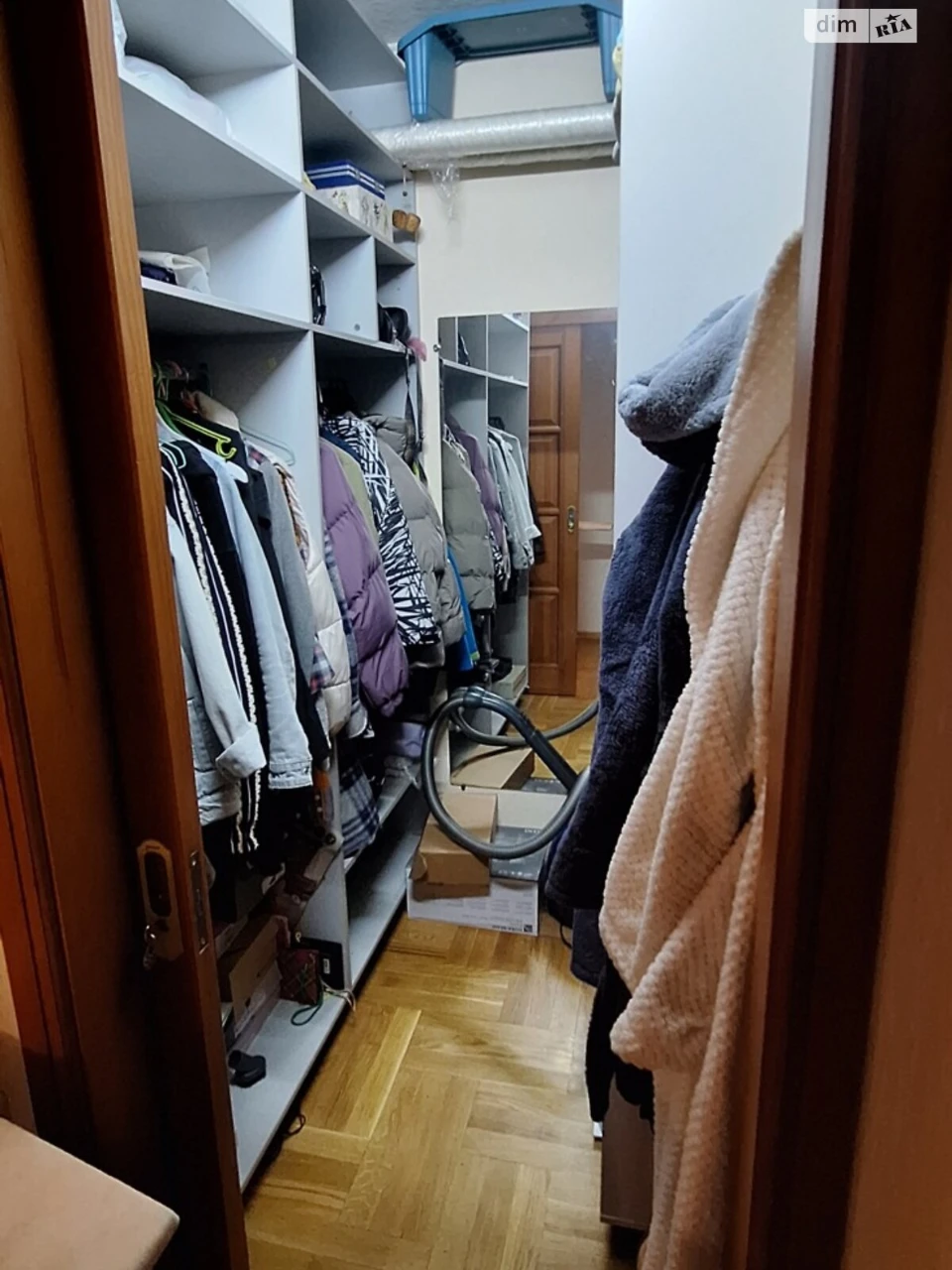 For sale Apartment Oleksandrivskyi (Zhovtnevyi)