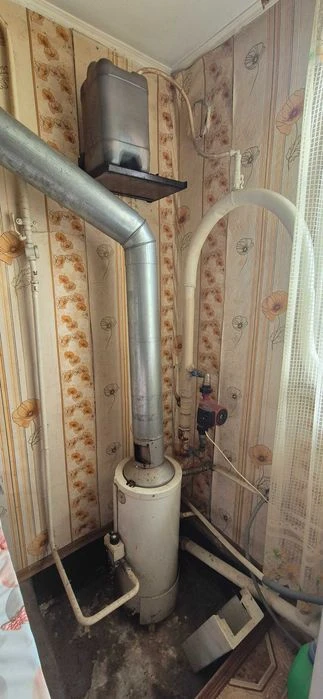 Продаж частини будинку  Казбет