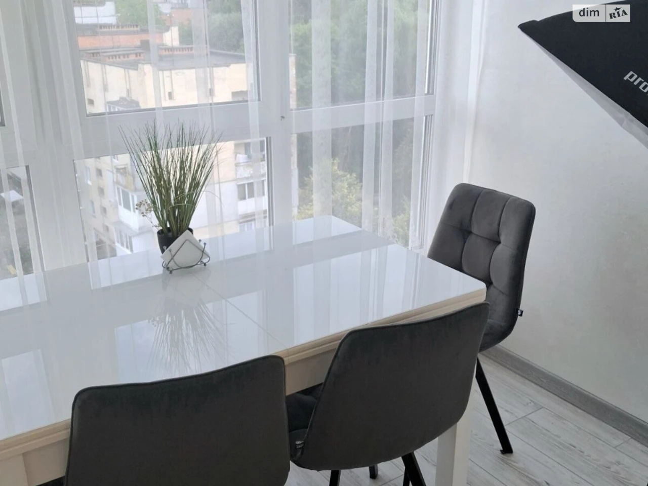 Продаж Квартира Південно-Західний