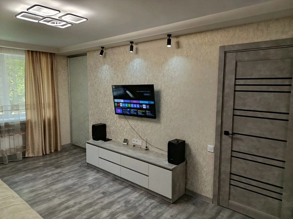 Продажа 1к квартира Шевченковский Чаривная