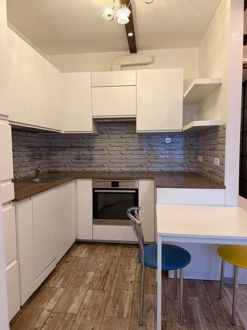 Sale of a 1-room apartment 48 m², Valery Lobanovskyi about