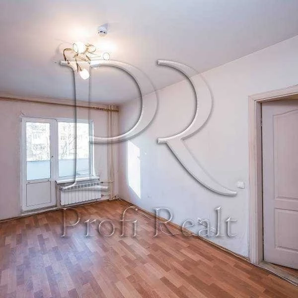 Продаж 2-кімнатної квартири 65 м², Вишгородська вул., 54Б