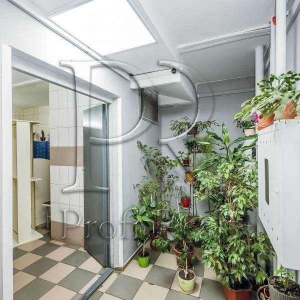 Продаж 2-кімнатної квартири 65 м², Вишгородська вул., 54Б