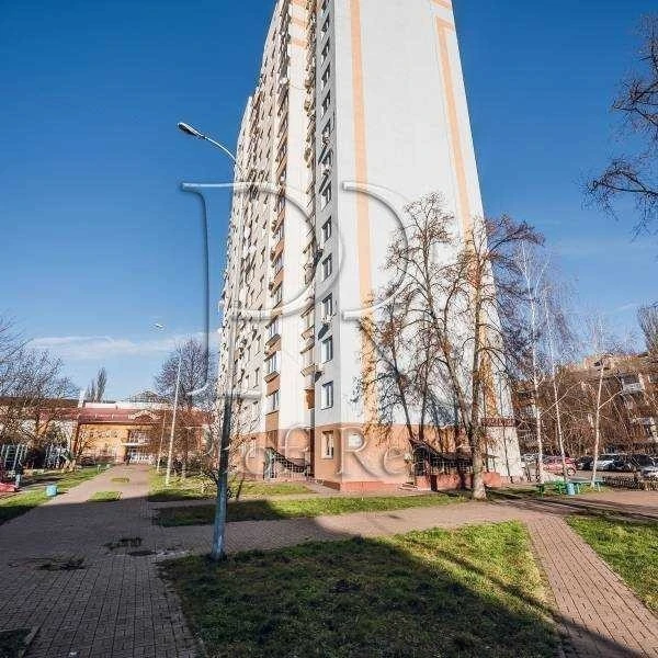 Продаж 2-кімнатної квартири 65 м², Вишгородська вул., 54Б
